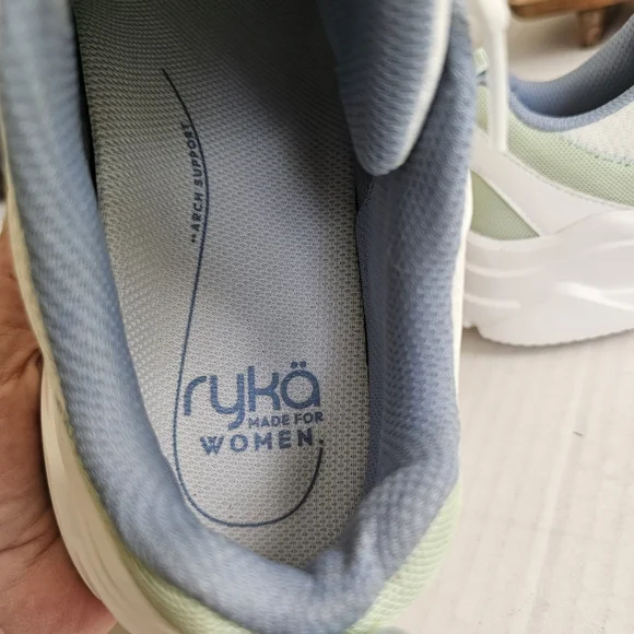 Ryka Glide Sneakers Size 11 White Mint Green Mesh Lace Up Lightweight - Picture 10 of 13